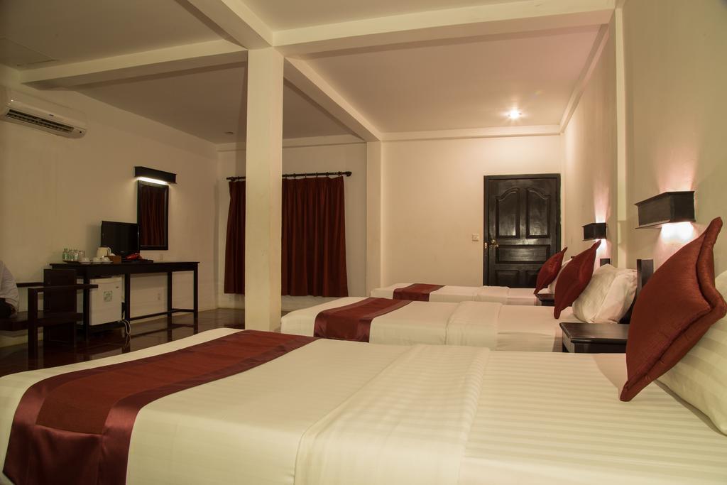 The Moon Villa Siem Reap Esterno foto